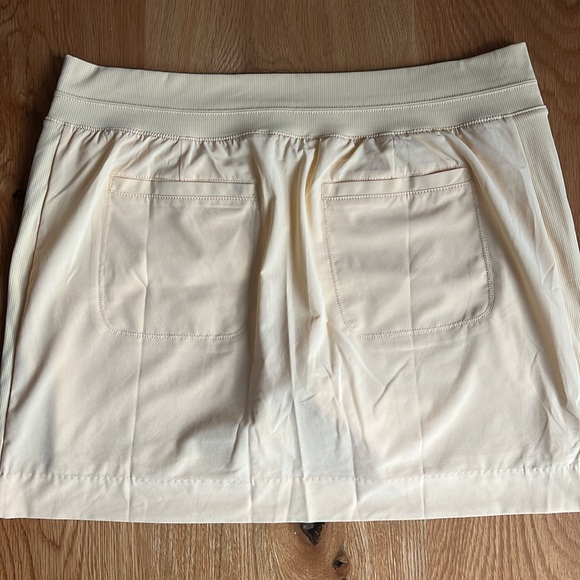 Athleta Brooklyn skort - Picture 4 of 4